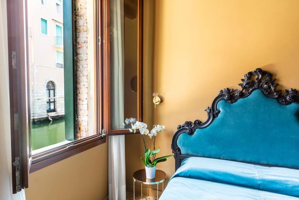 Ca Regina Panada - Passion On The Canal Venice Exterior photo